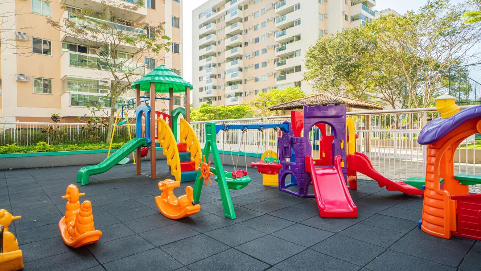 Belo Apto Com Otima Localizacao Em Jacarepagua Rj * Rio de Janeiro